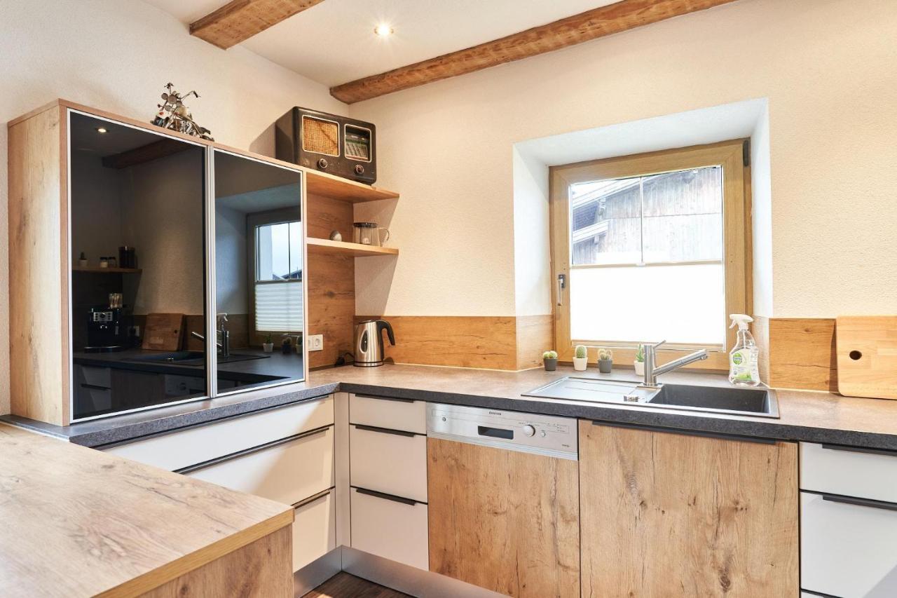 Ferienwohnung Schatz Breitenwang エクステリア 写真