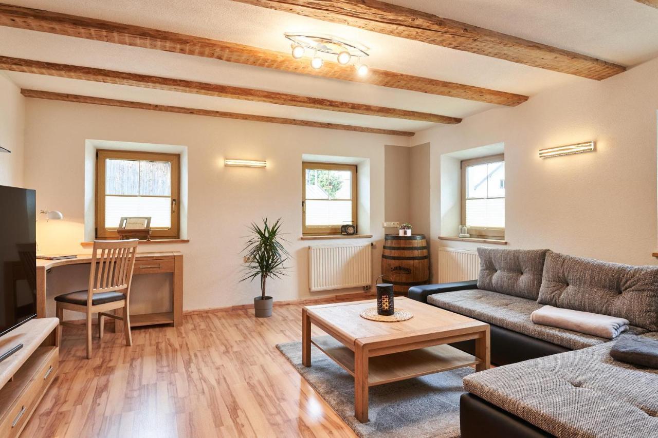 Ferienwohnung Schatz Breitenwang エクステリア 写真